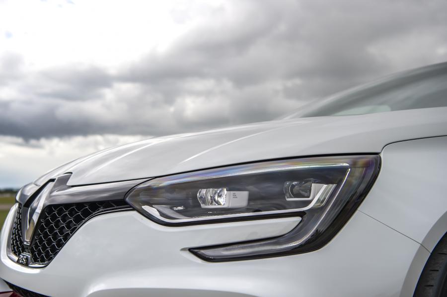 Детали экстерьера Renault Megane R.S. Trophy-R 2019 года  (UK) (фото 19 из 46)